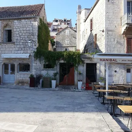 Diana Hvar Town